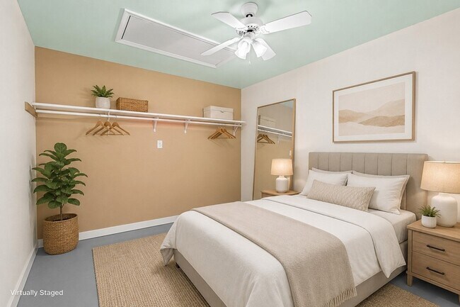 Building Photo - 7535 Log Cradle Dr