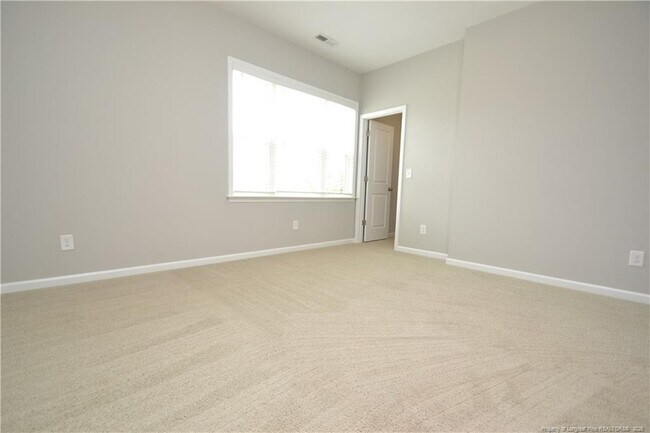 Building Photo - 977 Bristol Bridge Dr