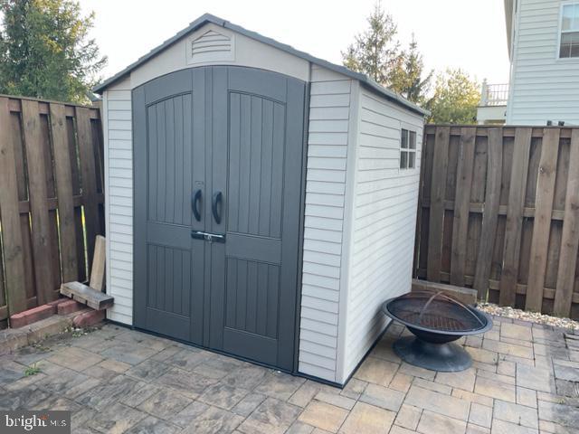 Building Photo - 114 Bowling Green Cir