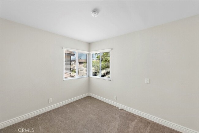 Building Photo - 24645 Sutton Ln