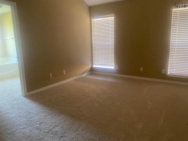 Building Photo - 6041 Van Dorn Dr
