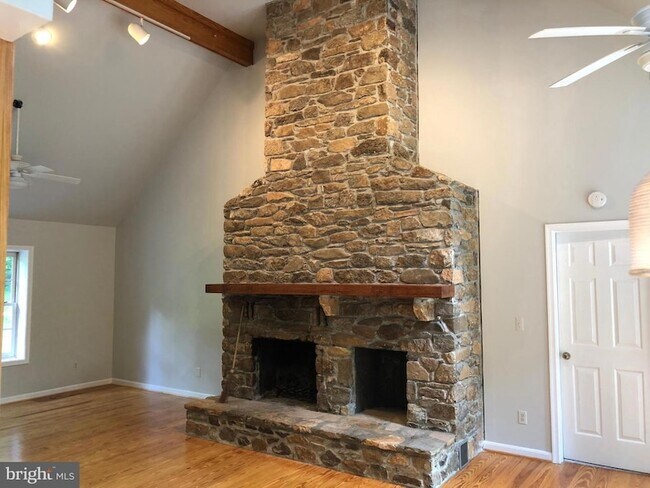 Building Photo - 7630 Enon Church Rd