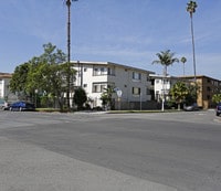 Building Photo - 740 S. St. Andrews Pl.