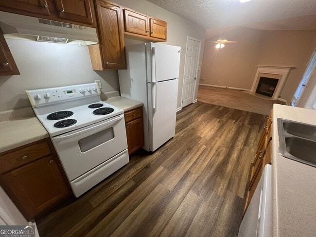 Building Photo - 79 Gold Finch Dr
