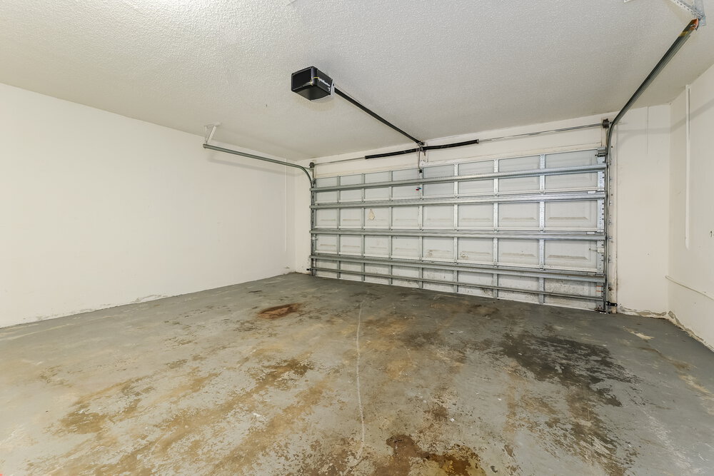 Building Photo - 4124 Pine Hollow Cir
