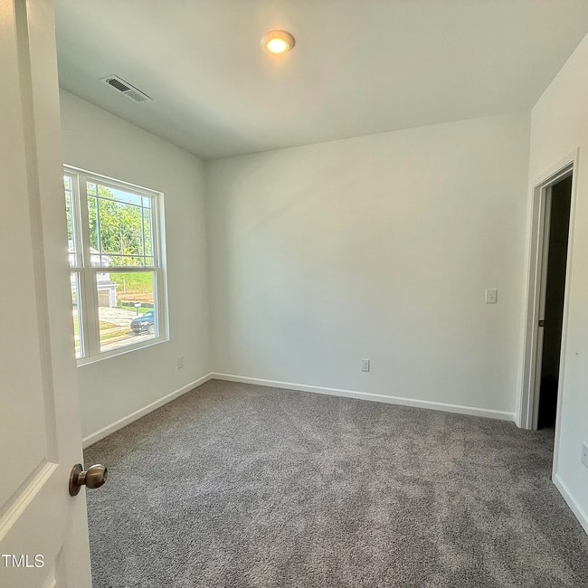 Building Photo - 350 Tormore Dr
