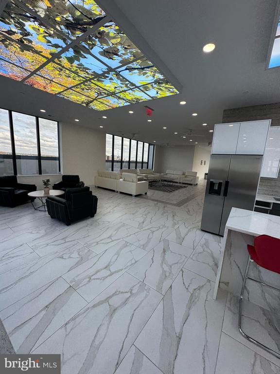 Building Photo - 4900 Spruce St