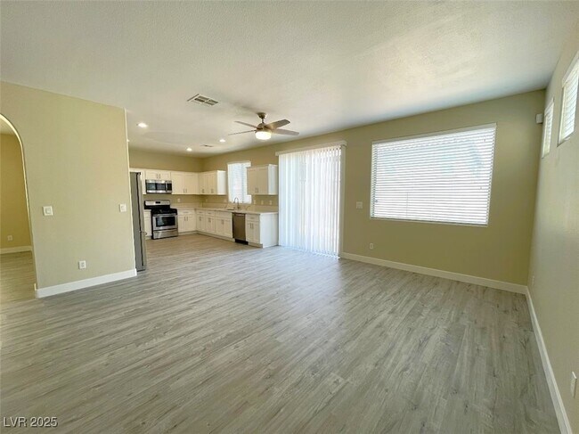 Building Photo - 8050 Villa Avada Ct