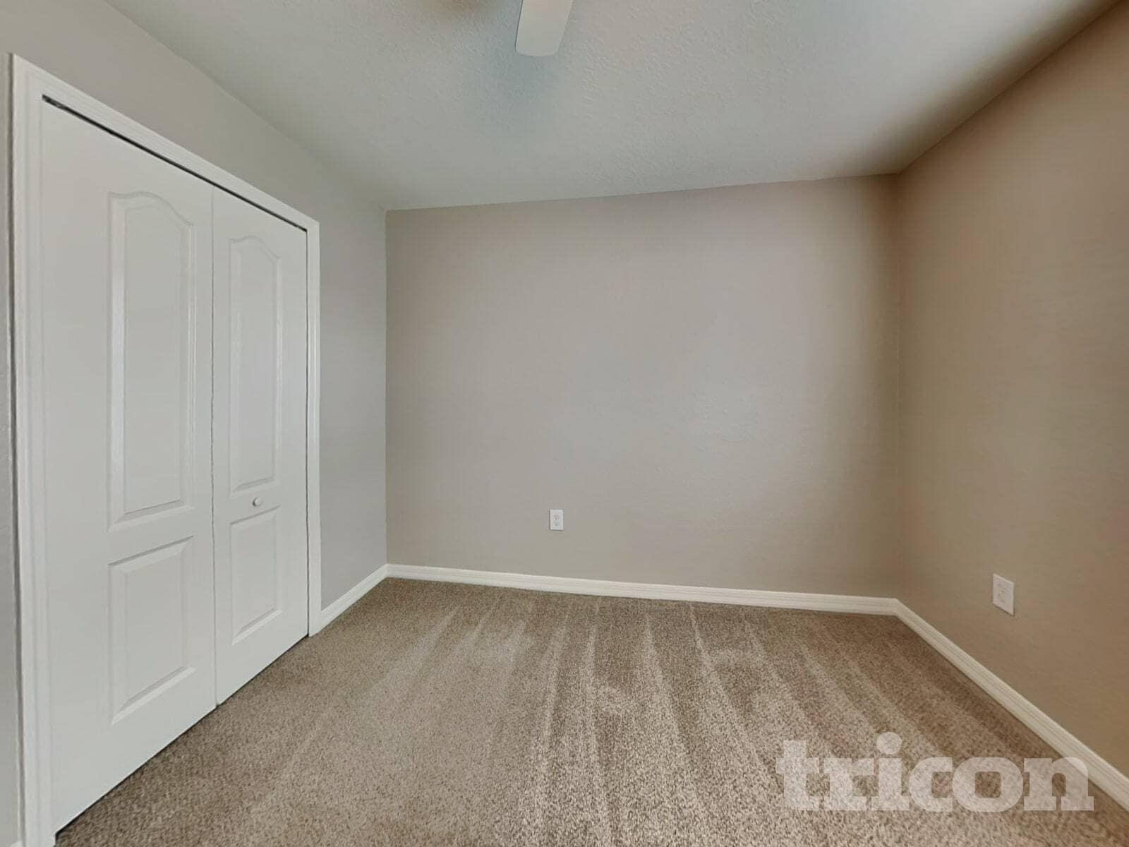 Building Photo - 1016 15th St NE