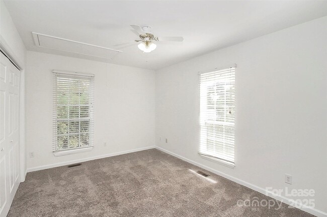 Building Photo - 155 Sunfish Dr