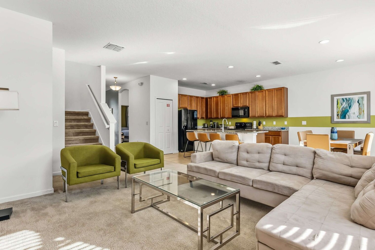 Building Photo - 230 Ballo Dr