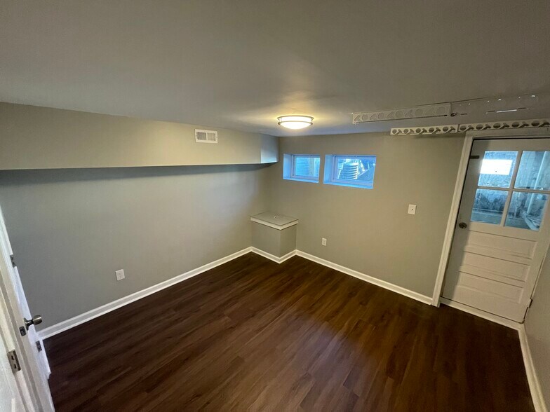 Bedroom 3 - 124 S Highland Ave
