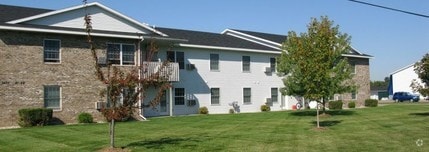 Building Photo - Wilson Meadows