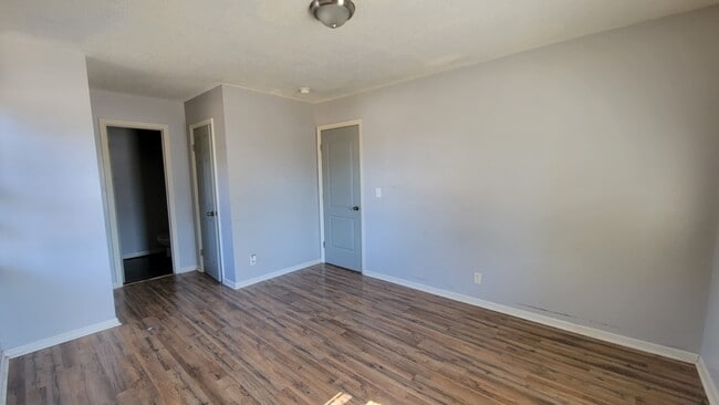 Building Photo - 4525 Legion Rd