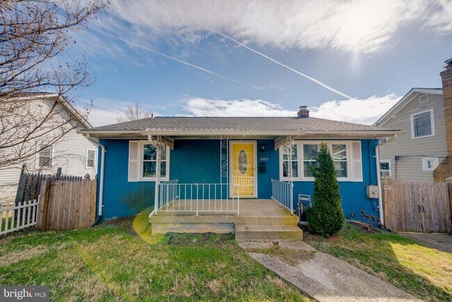 Building Photo - 4305 Oglethorpe St