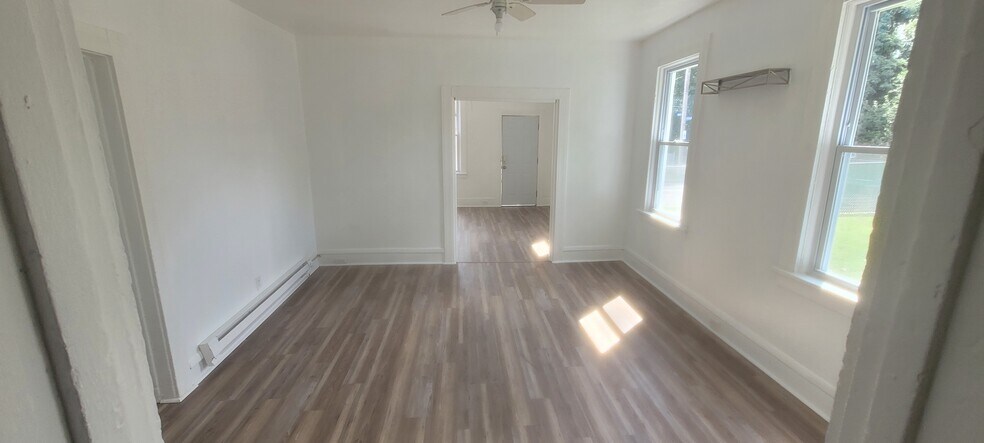 Building Photo - 3106 Otokar Ave