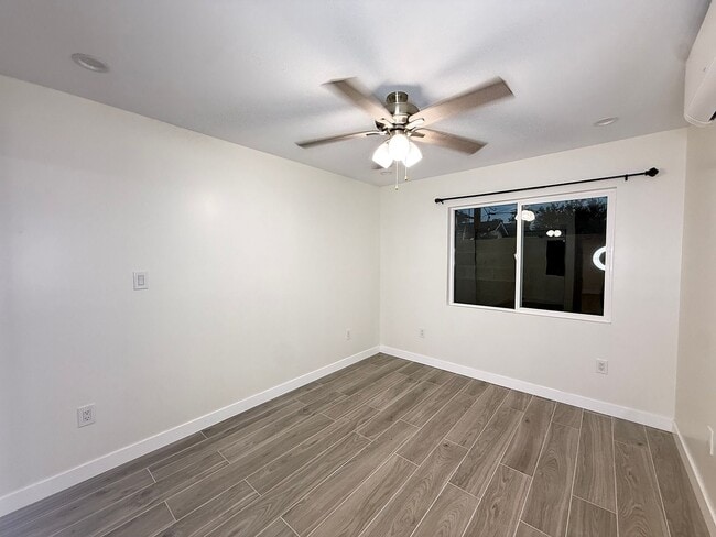 Building Photo - 18332 Elaine Ave