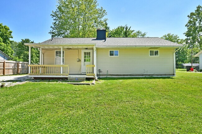 Building Photo - Rental in Champion Twp!