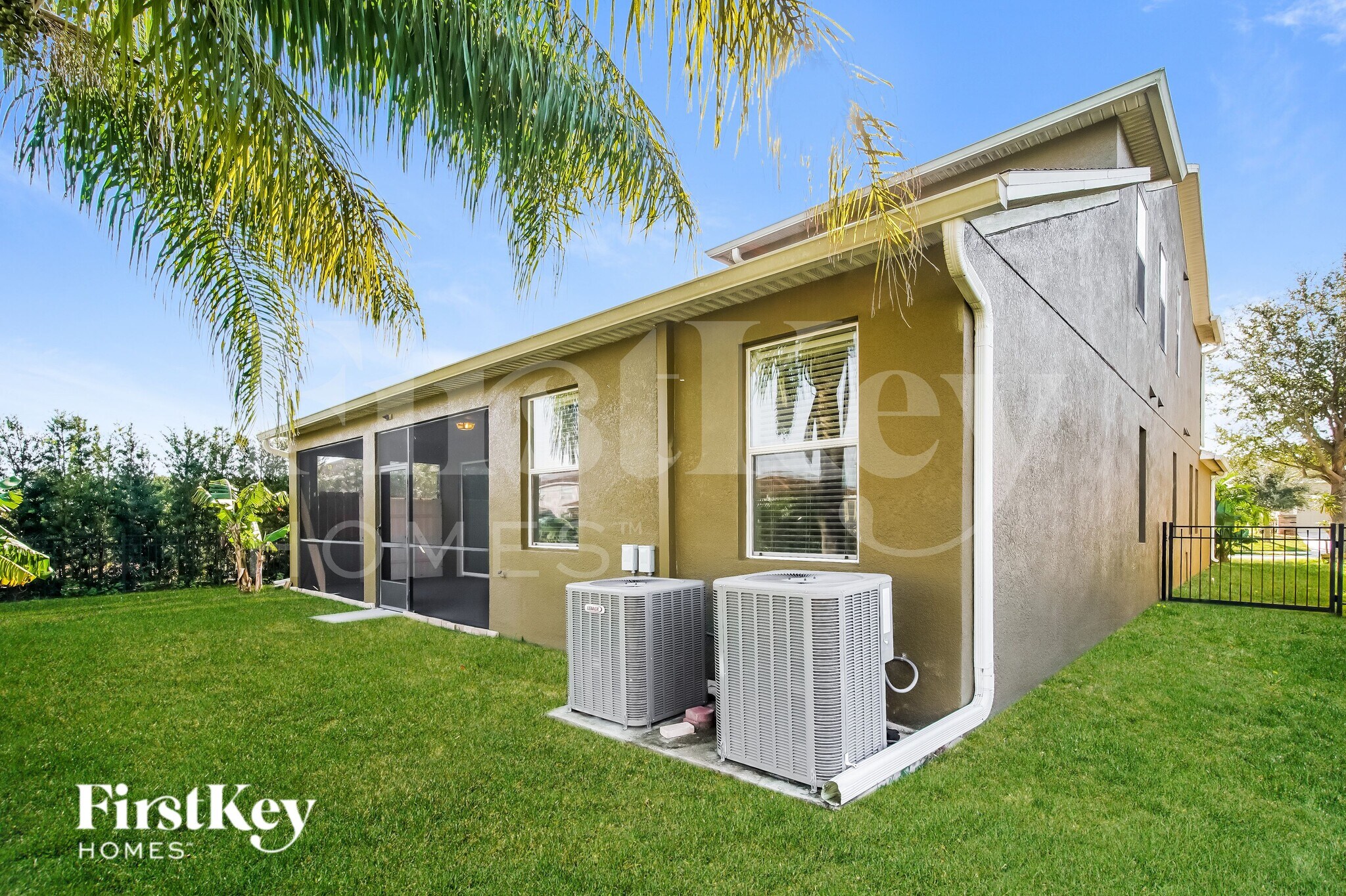 Building Photo - 3542 Cortland Dr