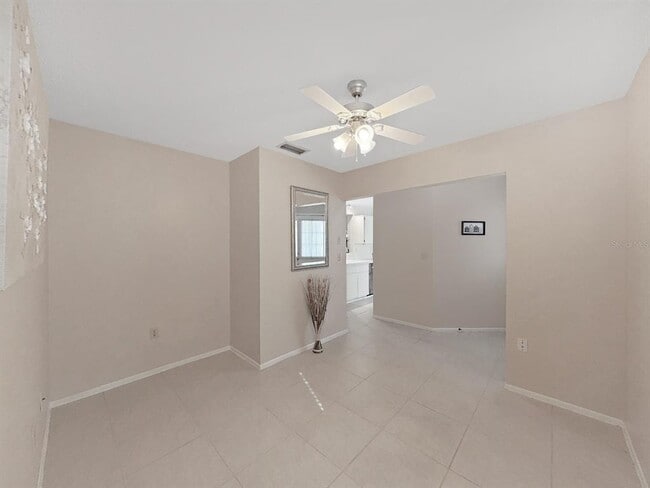 Building Photo - 3121 Beecher Dr E