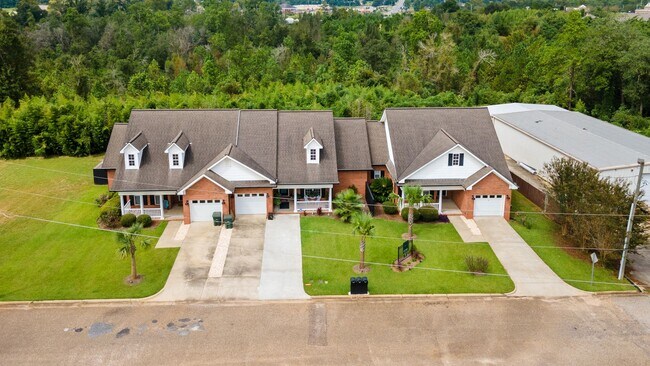 Building Photo - 202 Wynn Rd