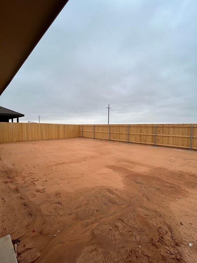 Building Photo - COMING SOON!!  Beautiful home in Parks Bell