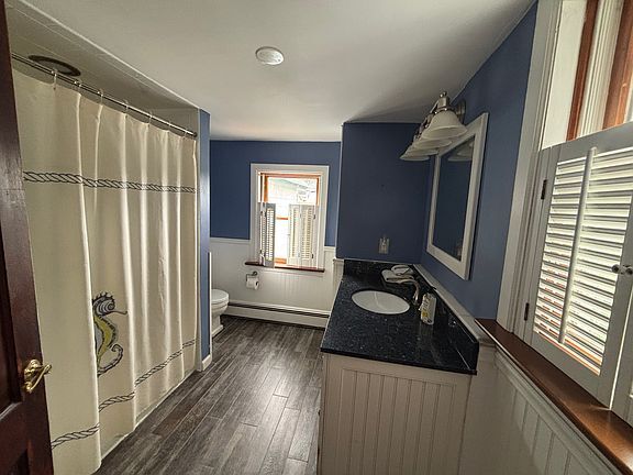 Building Photo - 1511 River Rd