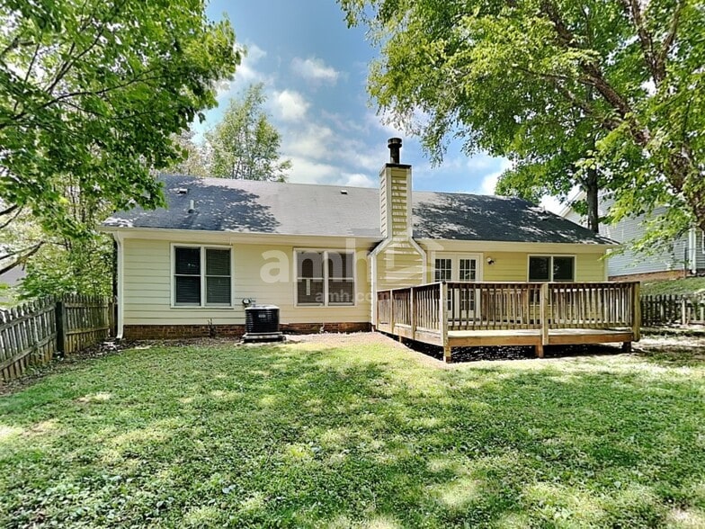 Building Photo - 4408 Eagle Rock Rd