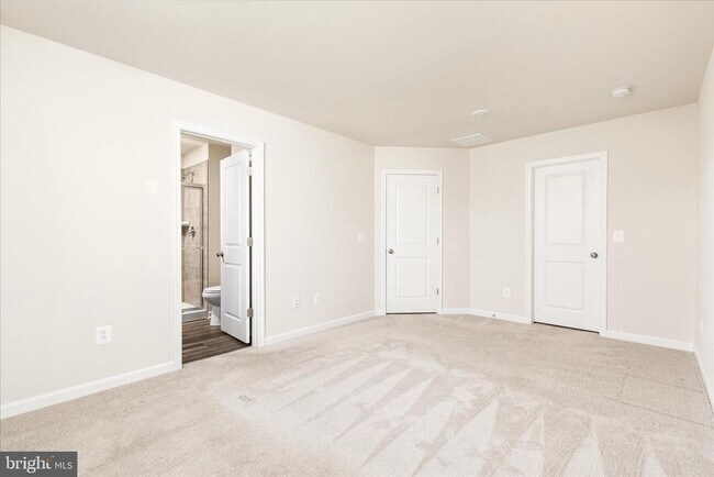 Building Photo - 140 Tye Ct