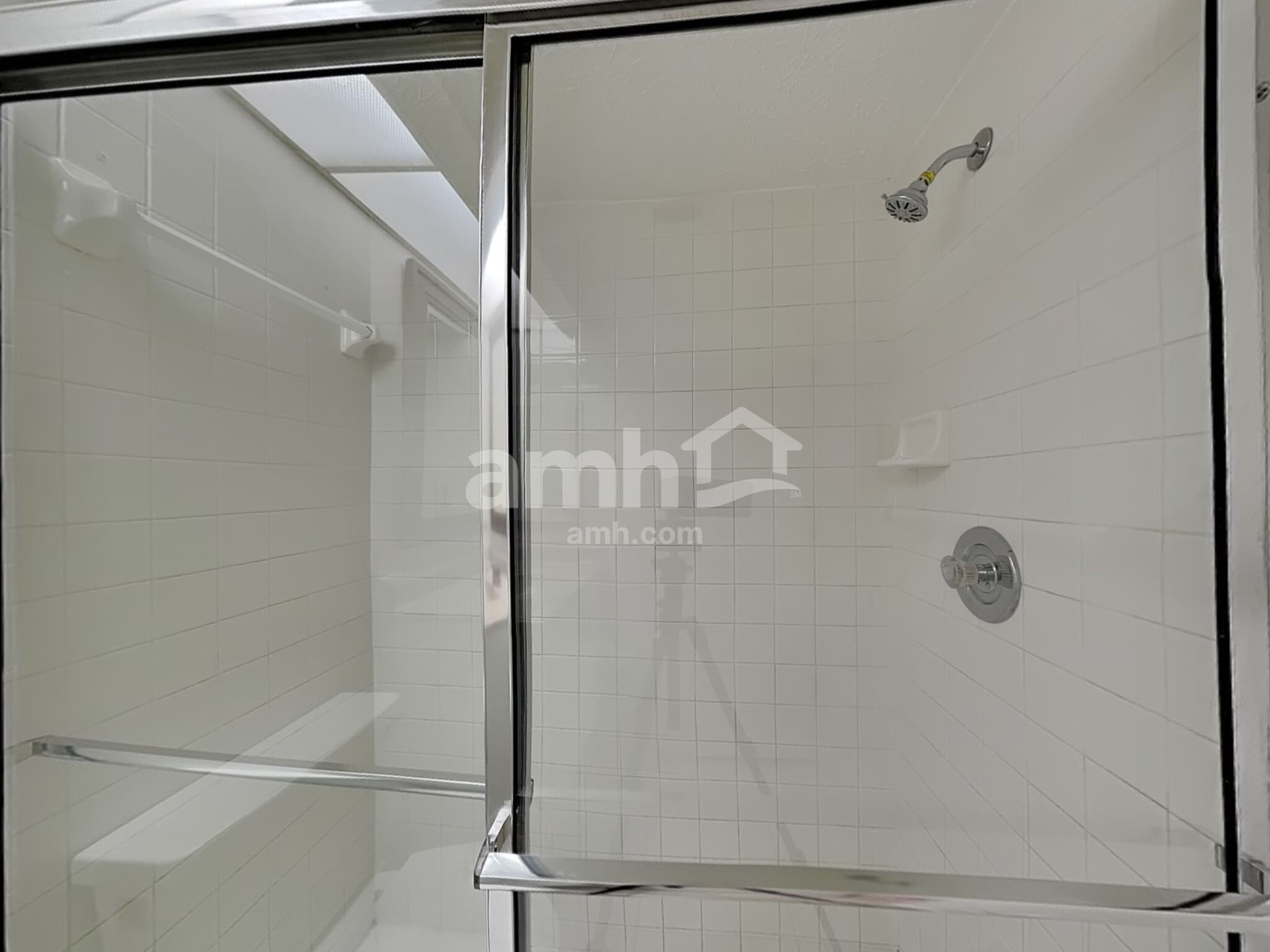 Building Photo - 6707 64th Ln E