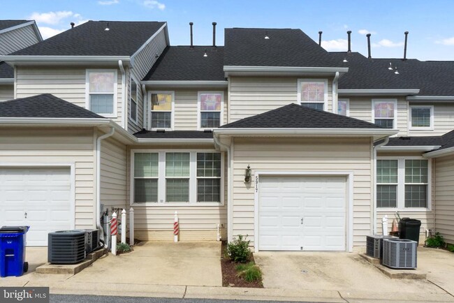 Building Photo - 5917 Perfect Calm Ct