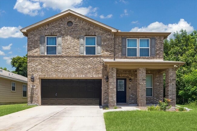Primary Photo - 16018 Heights Harvest Ln