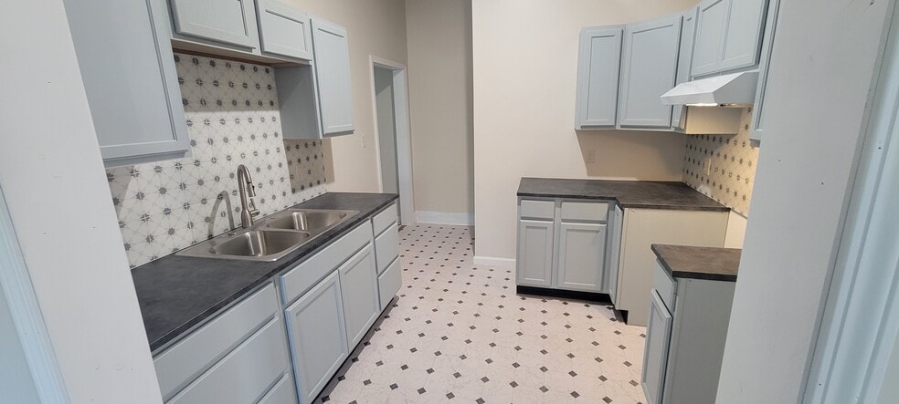 Modest in Size New Kitchen Cabinets - 1914 S S St