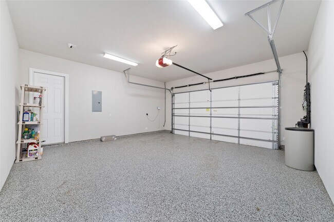 Building Photo - 28213 Briarwood Pass