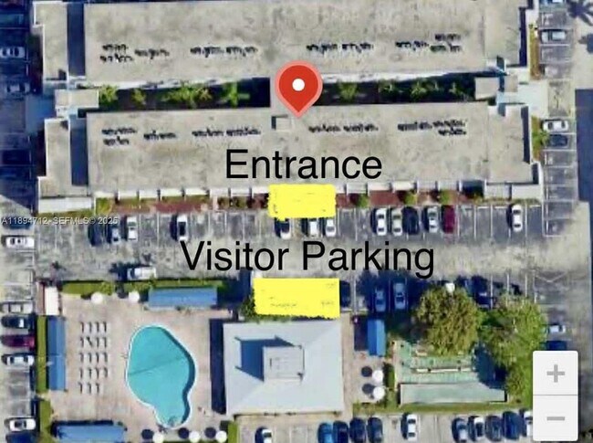 Building Photo - 330 SE 2nd St