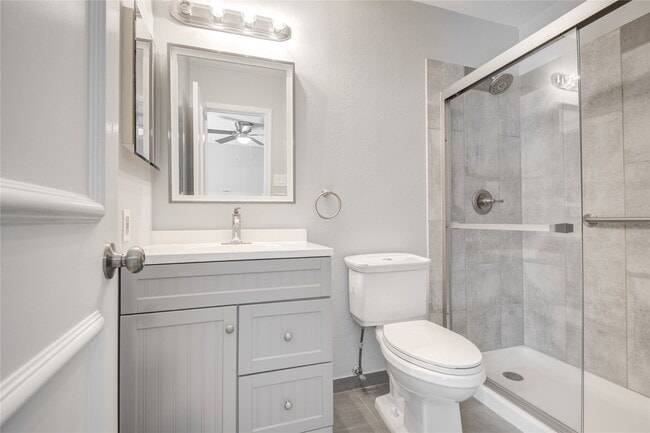 Building Photo - 20403 White Poplar Dr