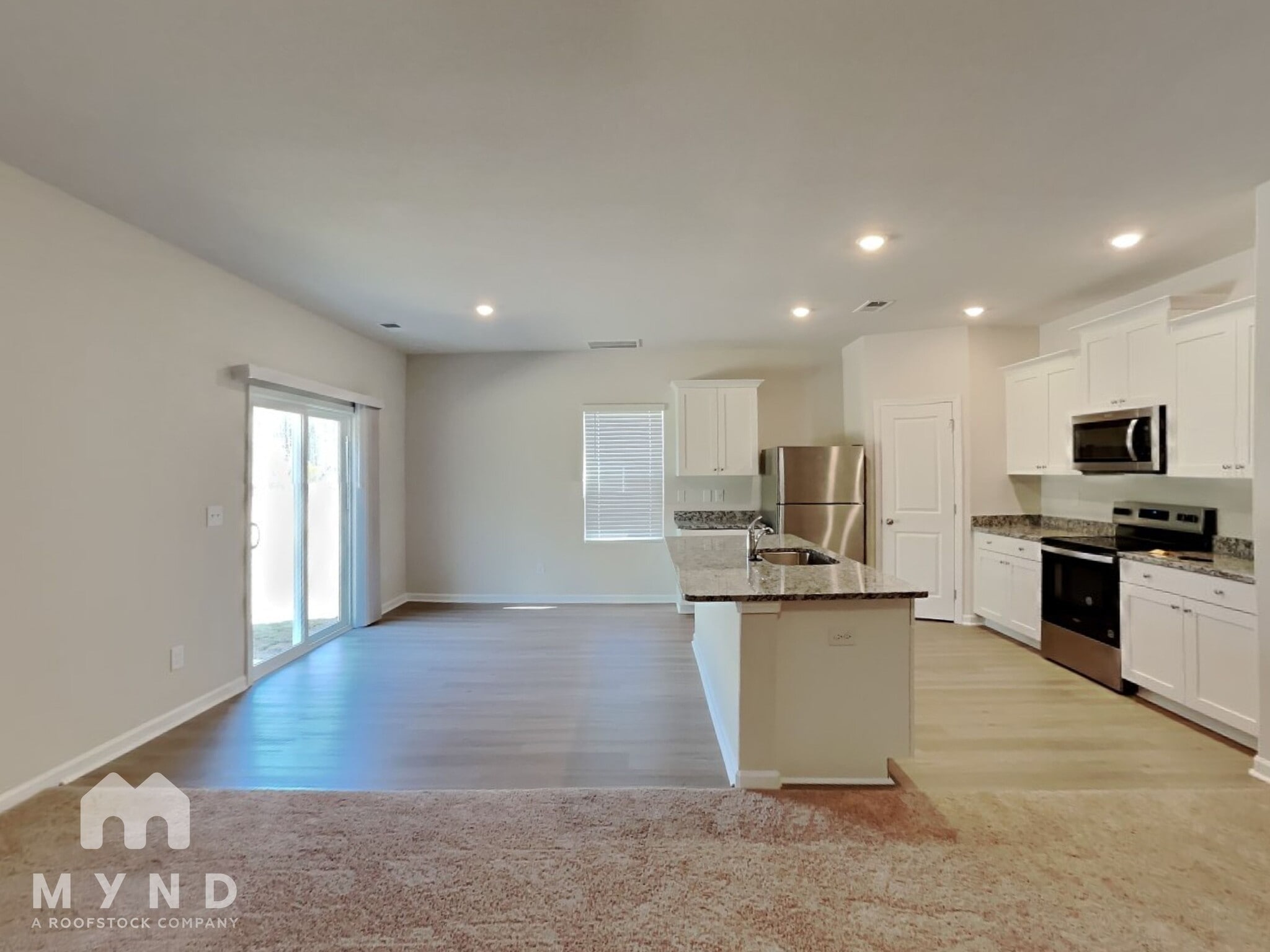 Building Photo - 140 Warwick Dr