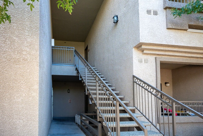 Building Photo - 8250 GRAND CANYONUNIT