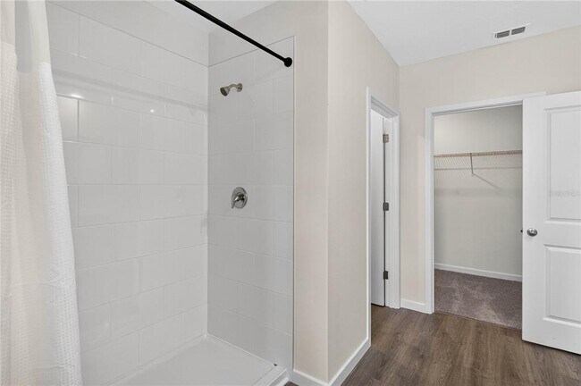 Building Photo - 1037 Champion Ridge Dr