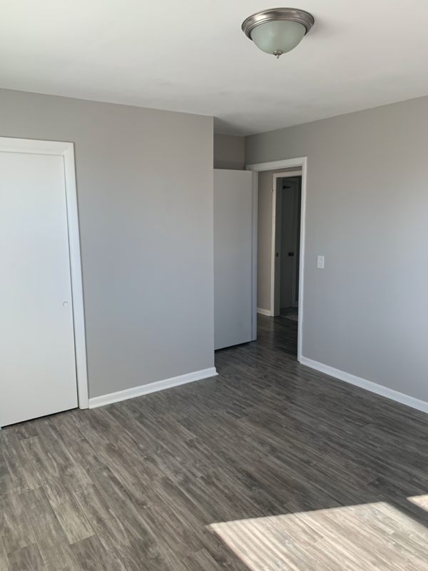 Building Photo - 317 Bonnaridge Dr