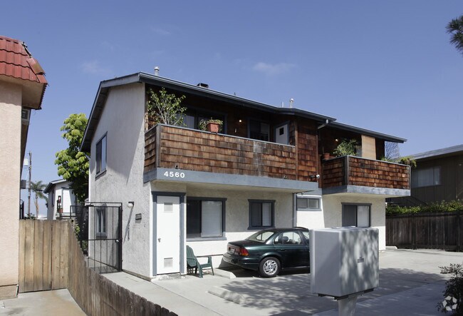 Primary Photo - 4560 Idaho St