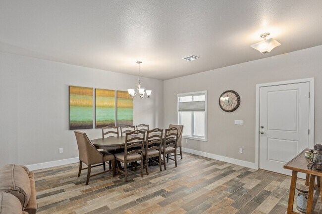 Building Photo - Spacious 4BD/3BA Pahrump Home w/ Dual Prim...