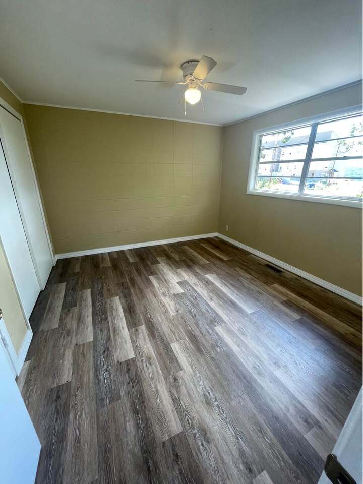 Building Photo - 136 Kimberling City Ctr Ln