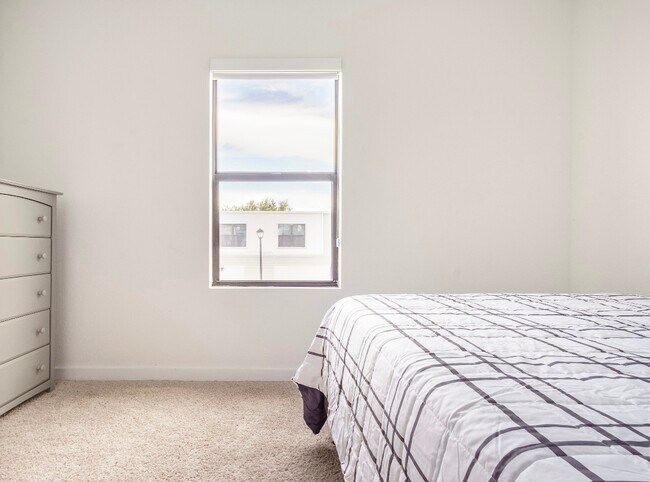 Bedroom number 4 - 511 NW 17th St