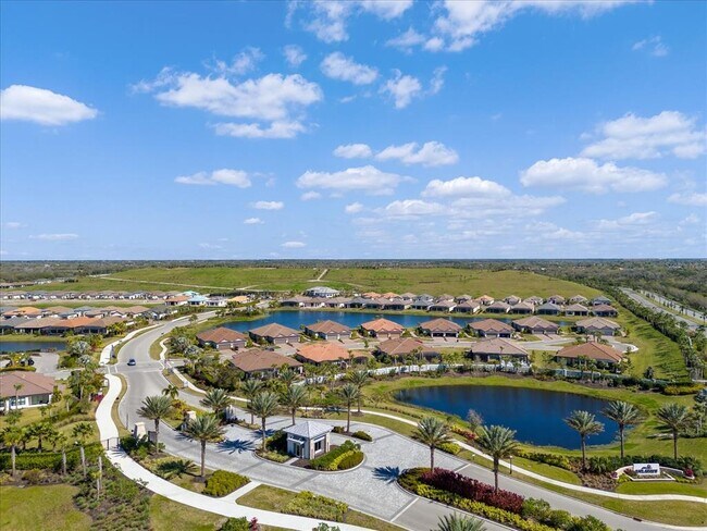 Building Photo - 6326 Grandview Hill Ct