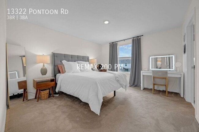 Building Photo - 13322 Pontoon Rd