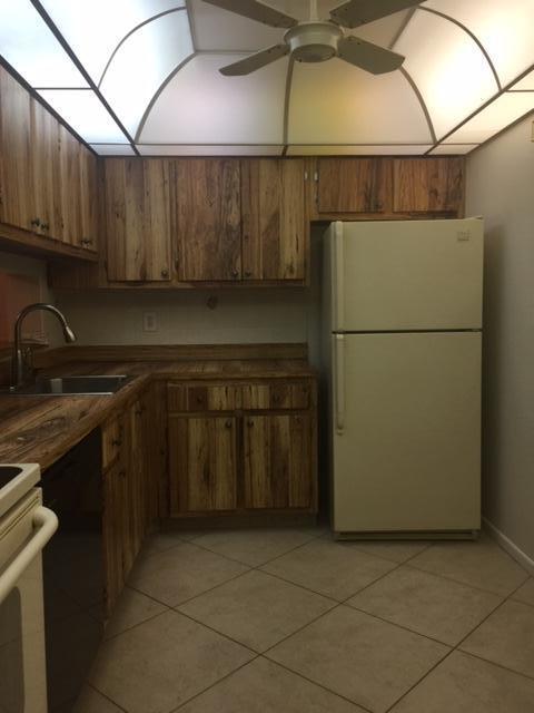 Building Photo - 5220 Las Verdes Cir