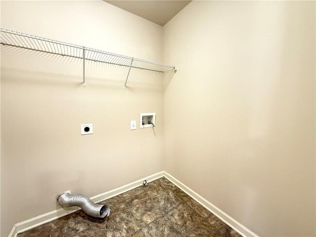 Building Photo - 3391 Sardis Bend Dr