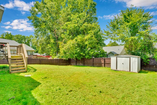 Building Photo - 1216 Eagle Ridge Dr