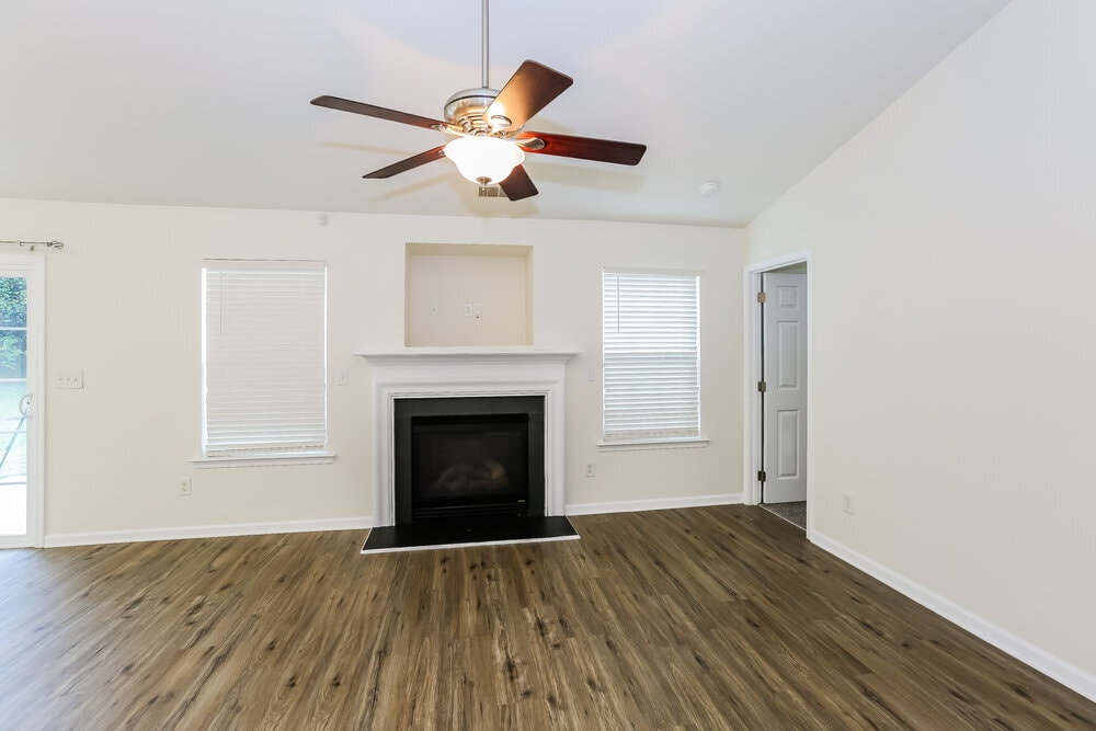 Building Photo - 4714 Adamshire Ave